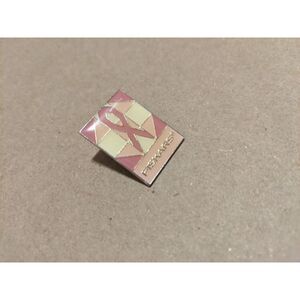 Fiskars Pink Ribbon Breast Cancer Awareness Enamel Lapel Pin Quilt Pattern